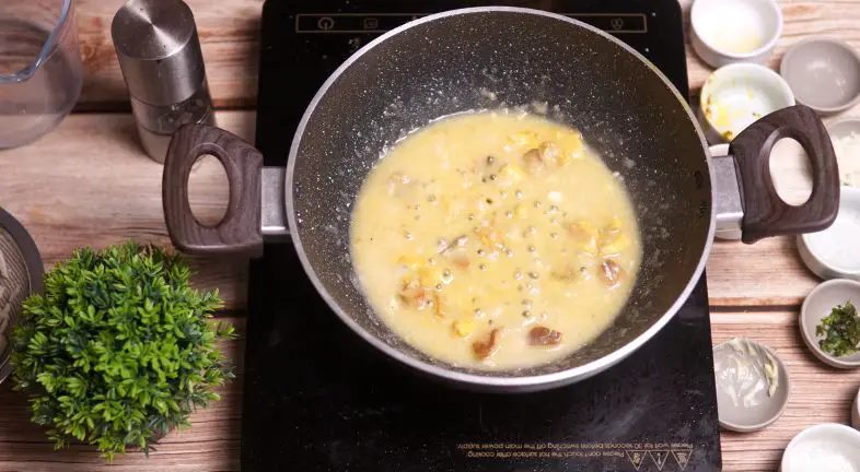 Step 4: Add Stock and Cream Step 4: Add Stock and Cream
