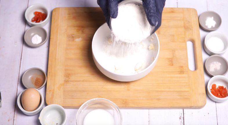 Step 4: Mix Dry Ingredients Step 4: Mix Dry Ingredients