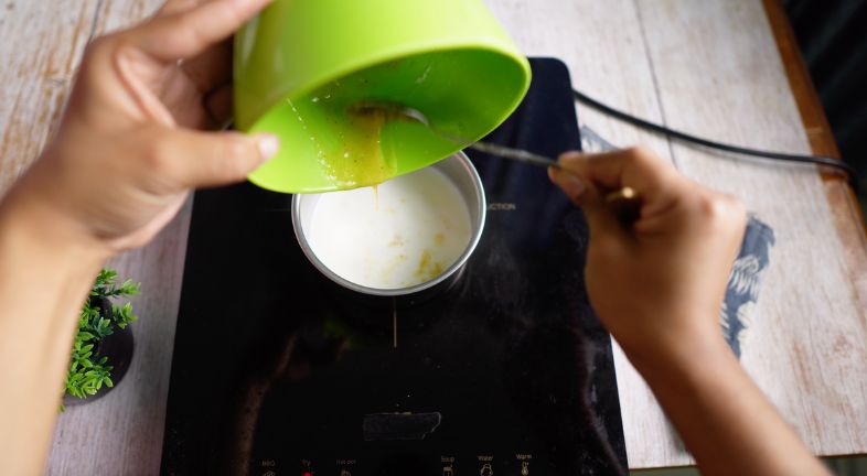 Temper the Egg Mixture