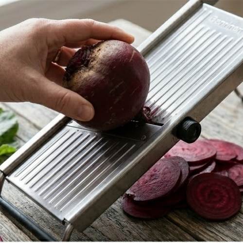 Step 3: Slice the Beets Step 3: Slice the Beets